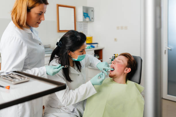 Best Emergency Tooth Extraction in Burlingame, CA